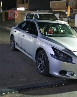 Nissan Maxima